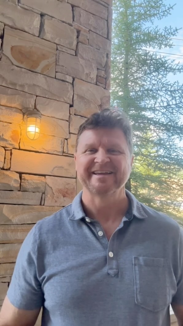Weekday Check-in with Pastor Grant: Leading with love in a way that gives God glory and honor